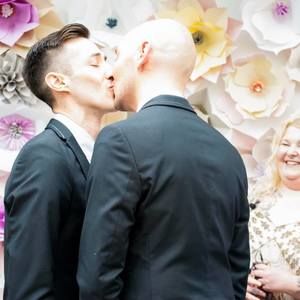 Meet your Posher, Neal