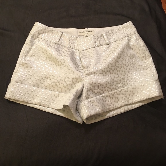 Banana Republic metallic silver and white shorts - Picture 1 of 2