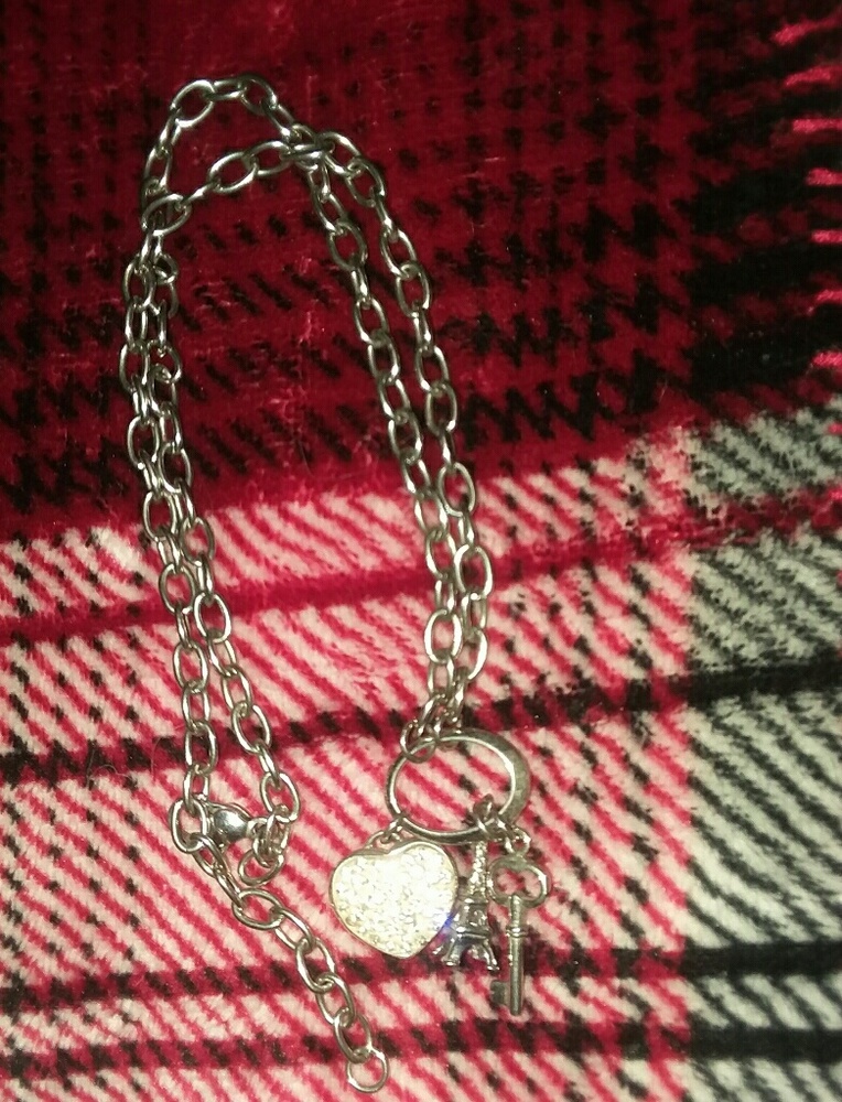 Paris Necklace