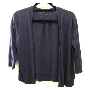 Women’s L gap throwover sweater