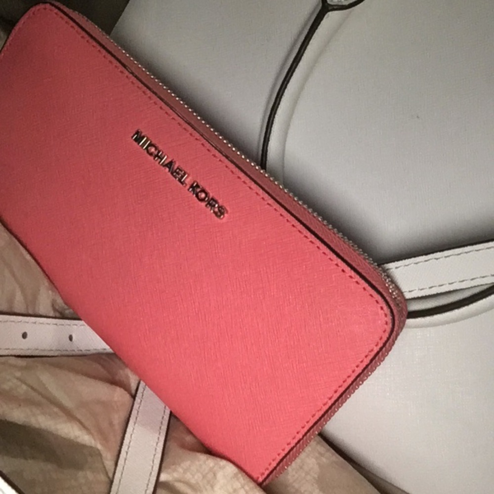 Pink Michael Kors Wallet