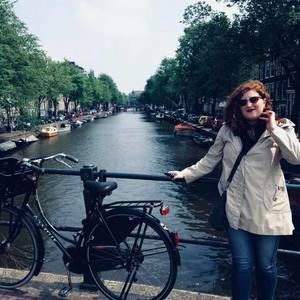 Meet your Posher, Maggie