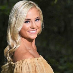 Meet your Posher, Lindsey