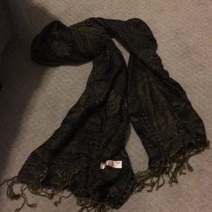 Pashmina scarf