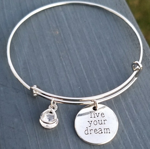 New Live Your Dream expandable charm bracelet - Picture 3 of 4