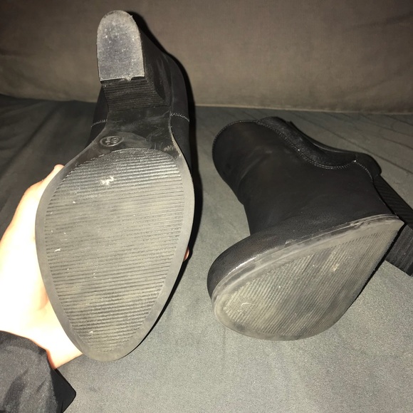 Black heel booties - Picture 6 of 7