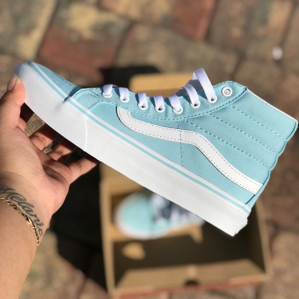 Baby Blue Sk8Hi