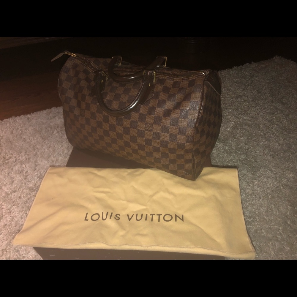 Authentic!!! Louis Vuitton - Speedy 35
