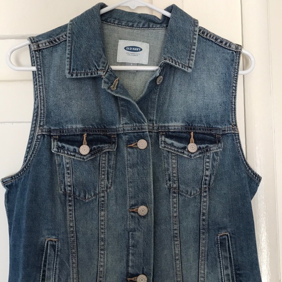 Sleeveless jean jacket - Picture 2 of 4