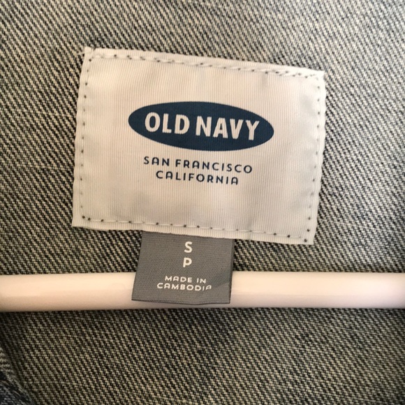 Sleeveless jean jacket - Picture 4 of 4