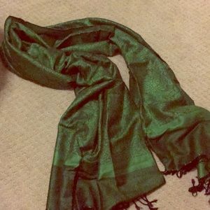 Pashmina scarf