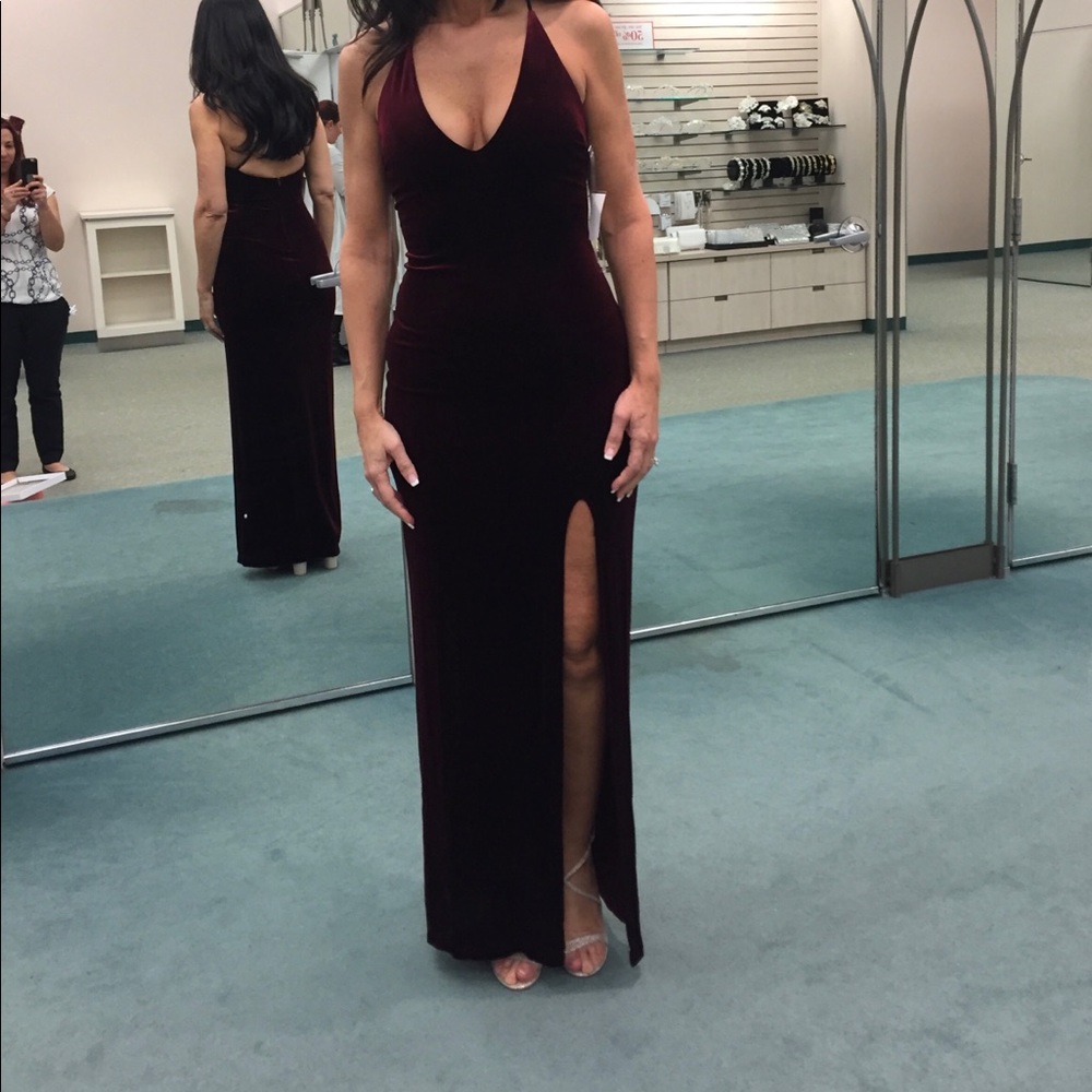 New with tags burgundy velvet gown