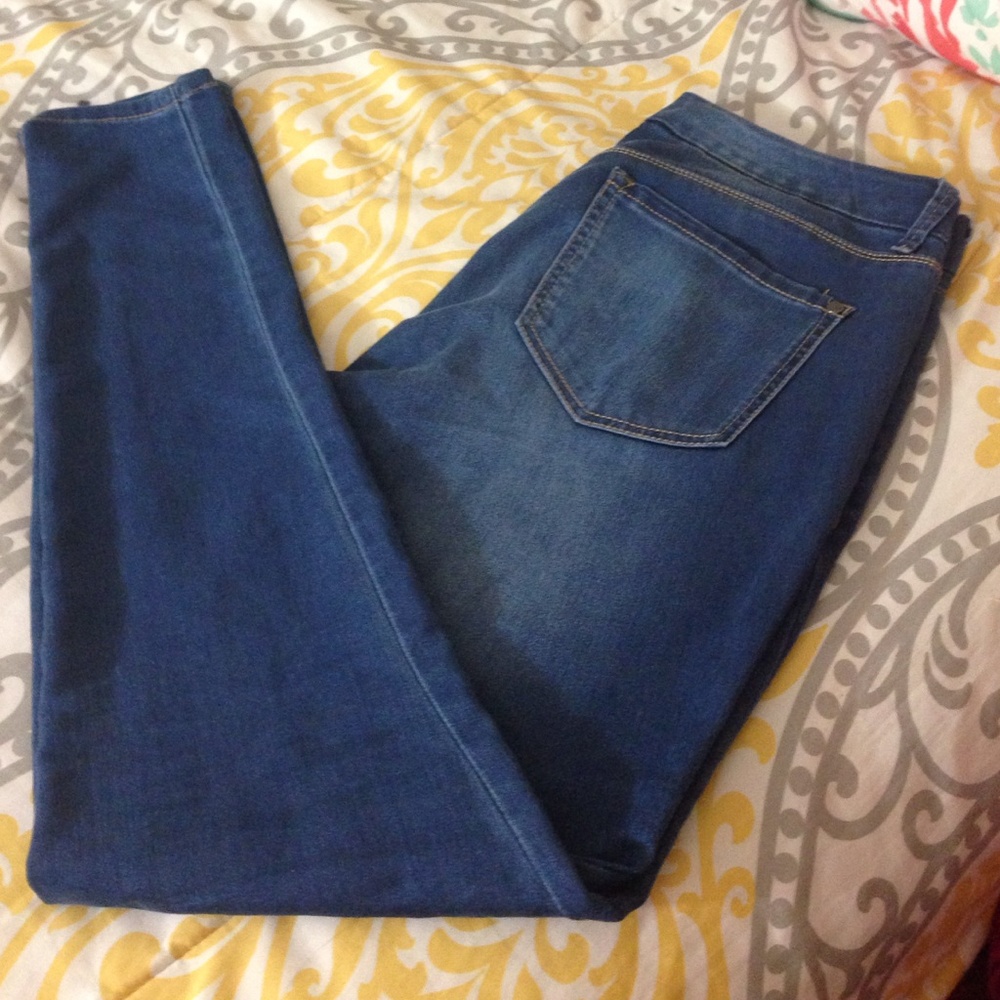 New never worn jeans
