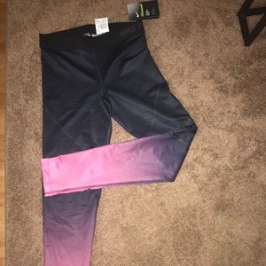 Nike leggings brand new (tag still on)