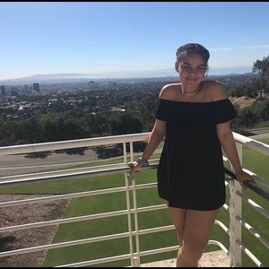 Meet your Posher, Janessa