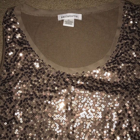 Brown tank - Picture 2 of 2