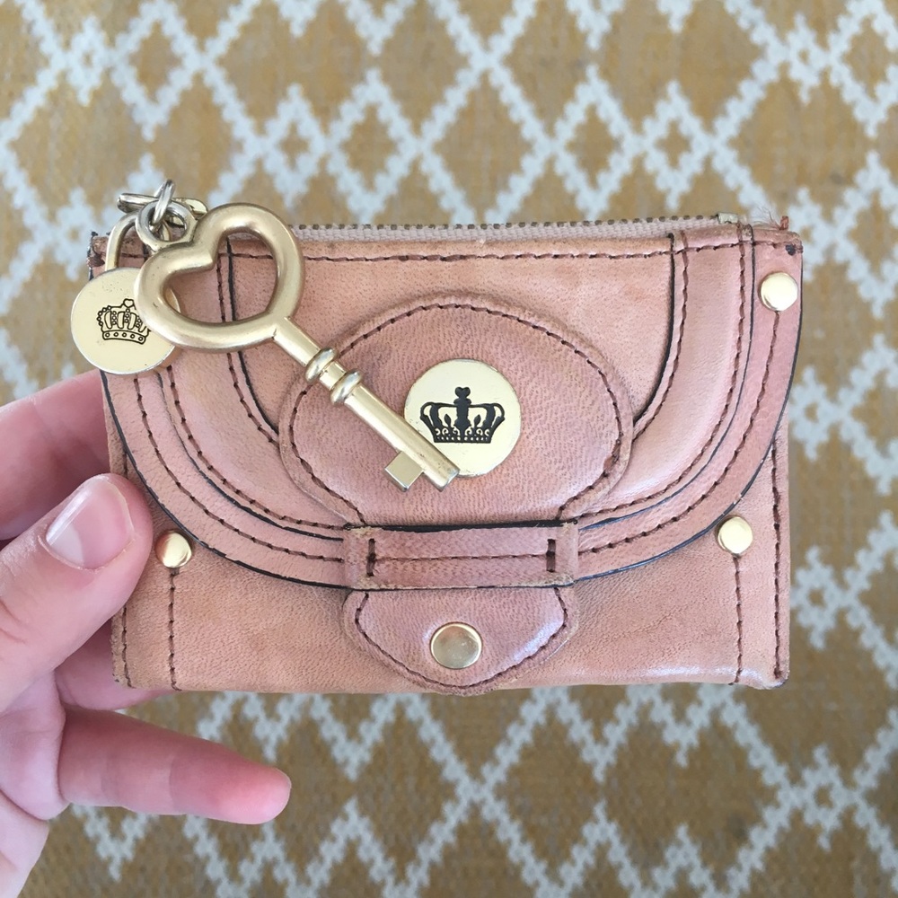 Juicy couture leather coin wallet