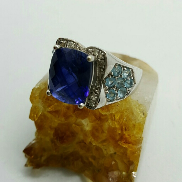 Raquel Welch Jewelry Raquel Welch Synthetic Sapphire Diamond 8kt