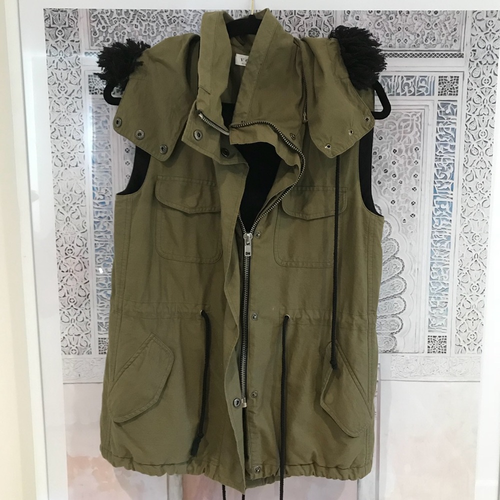 Velvet by Graham & Spencer green vest - S