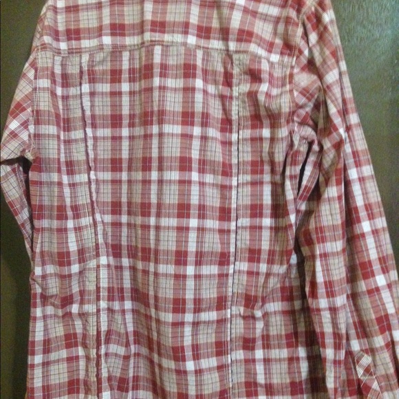 Shirt - Picture 2 of 3