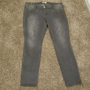Cabi Gray Zip Skinny Jean
