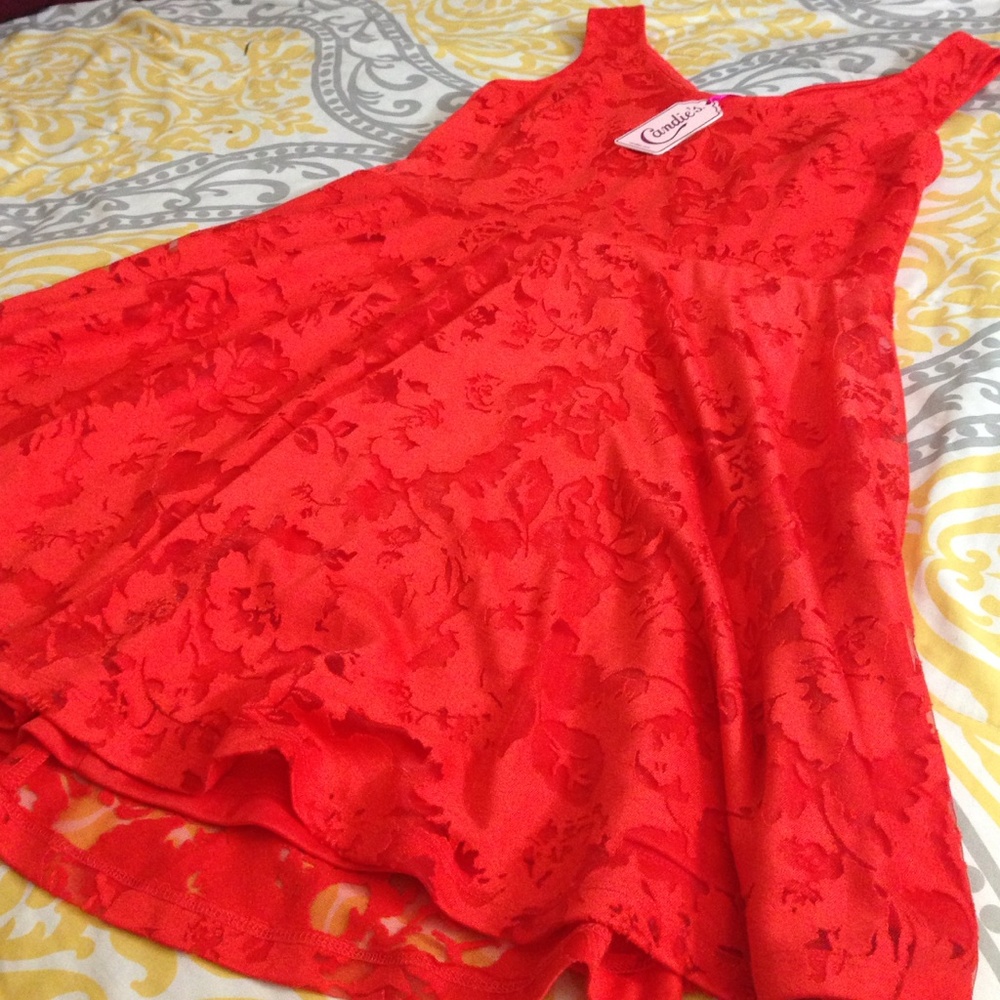 Poppy red junior dress