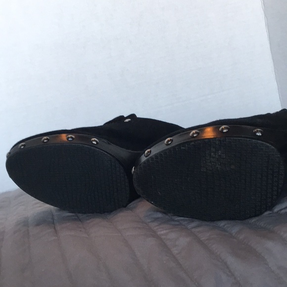 STUART WEITZMAN SHOES - Picture 3 of 5