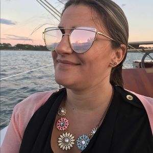 Meet your Posher, Catherine