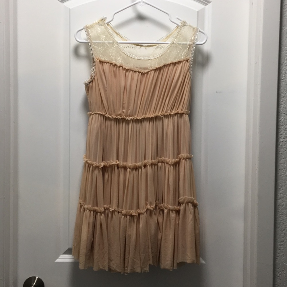 LITTLE PAW Cute girly lace blush dress Size small