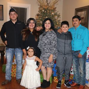 Meet your Posher, Lupita