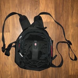 swiss army mini backpack