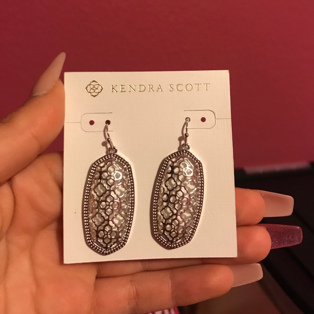 Brand new Kendra Scott earrings