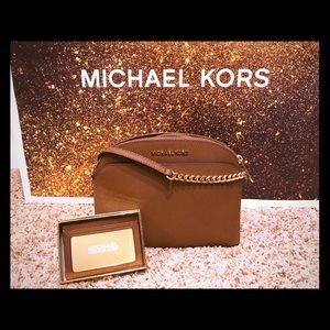 Emmy crossbody with cardholder