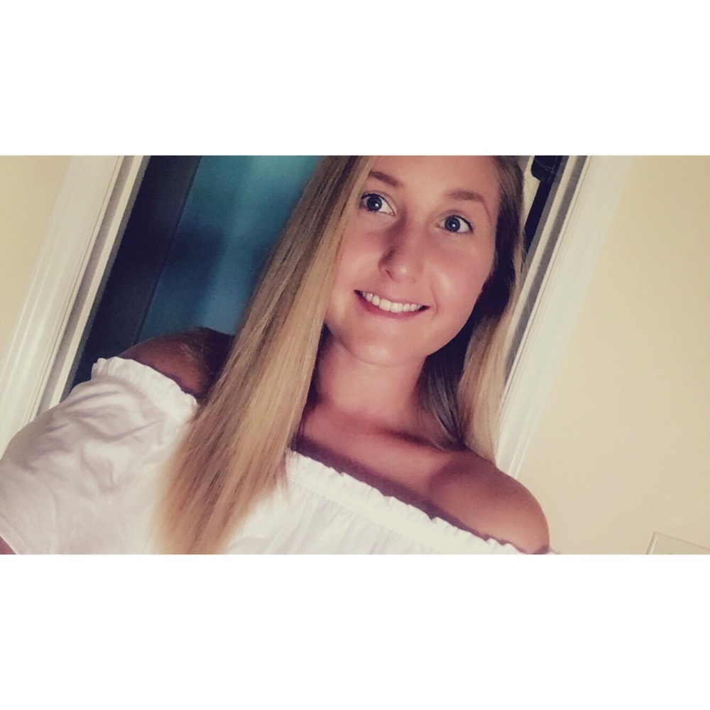 Meet your Posher, Megan