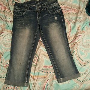 Amethyst Capri jeans