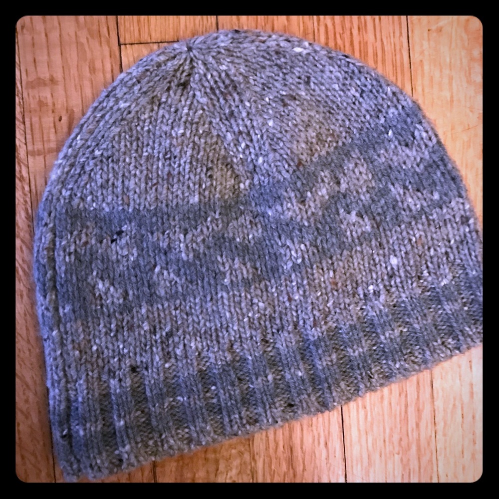 BANANA REPUBLIC tweed tan & grey knit beanie