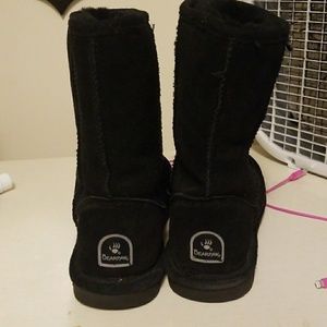 Bearpaw boots
