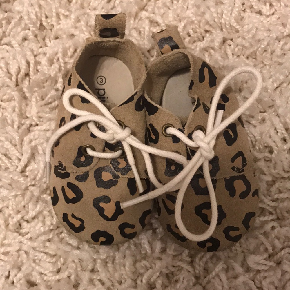 Piper Finn leopard print baby shoes