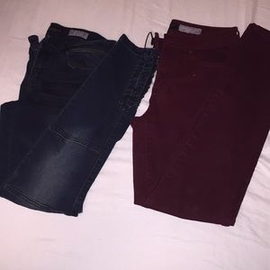 2 pairs of Jeans