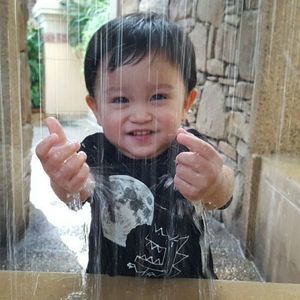Meet your Posher, Heng