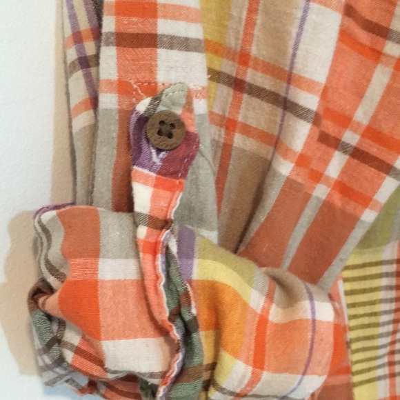 🍄5 for $25🍄 American Eagle button down plaid - Picture 2 of 6