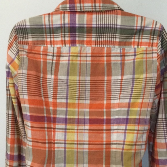 🍄5 for $25🍄 American Eagle button down plaid - Picture 4 of 6