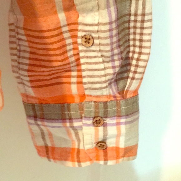 🍄5 for $25🍄 American Eagle button down plaid - Picture 5 of 6