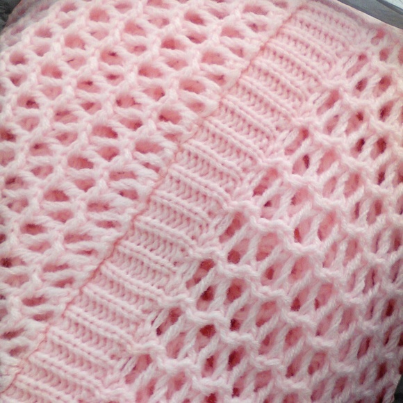 HP Pink Traffic Asymmetric High-Low Crochet Knit Shawl Sweater Fringe So Soft! - Picture 2 of 8