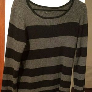 Long sleeve sweater