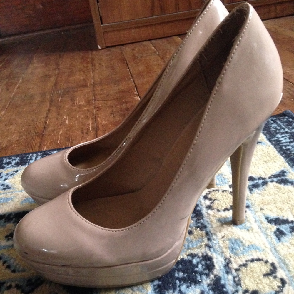 Lauren Conrad Nude Patent Pumps