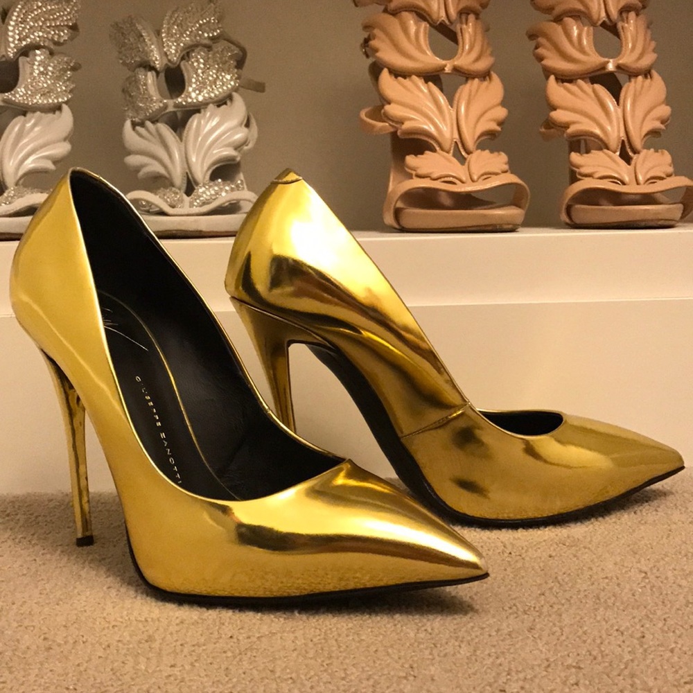 Giuseppe Zanotti Metallic Leather Pump