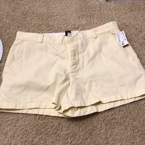 Light yellow American Eagle shorts