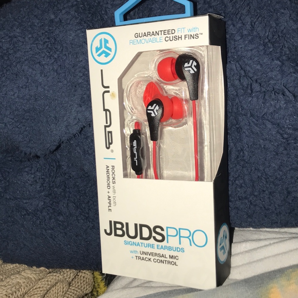 Earbuds