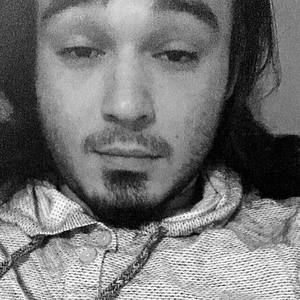 Meet your Posher, Dustin